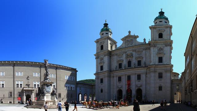 Domplatz